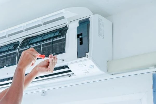 JÉRÔME CAUDERLIER ÉLECTRICITÉ -Installation et entretien de climatiseur à Malemort-du-Comtat